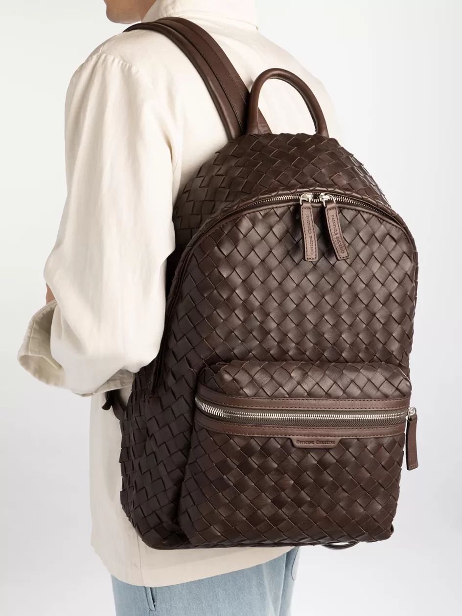 armor_04__brown_woven_leather_backpack_98061.webp Officine Creative Woven Leather Selection | Icons>ARMOR 04 - Brown Woven Leather Backpack COFFEE