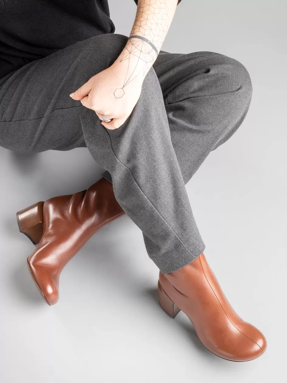 ethel_004__brown_nappa_leather_ankle_boots_106216.webp Officine Creative Boots & Booties | High Heels Booties>ETHEL 004 - Brown Nappa Leather Ankle Boots BRUNO