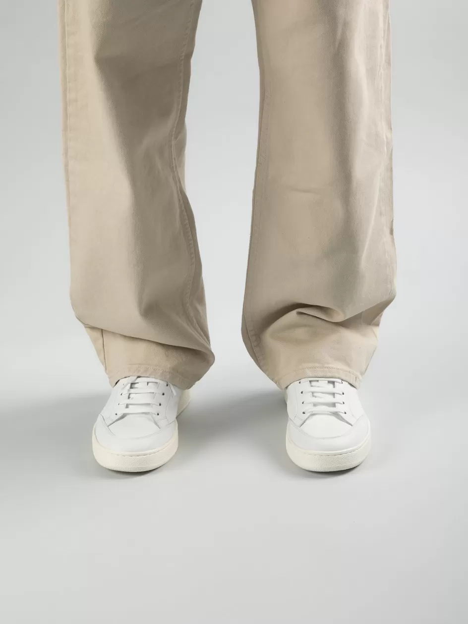 mower_007__white_leather_sneakers_100417.webp Officine Creative Sneakers>MOWER 007 - White Leather Sneakers WHITE/TAUPE