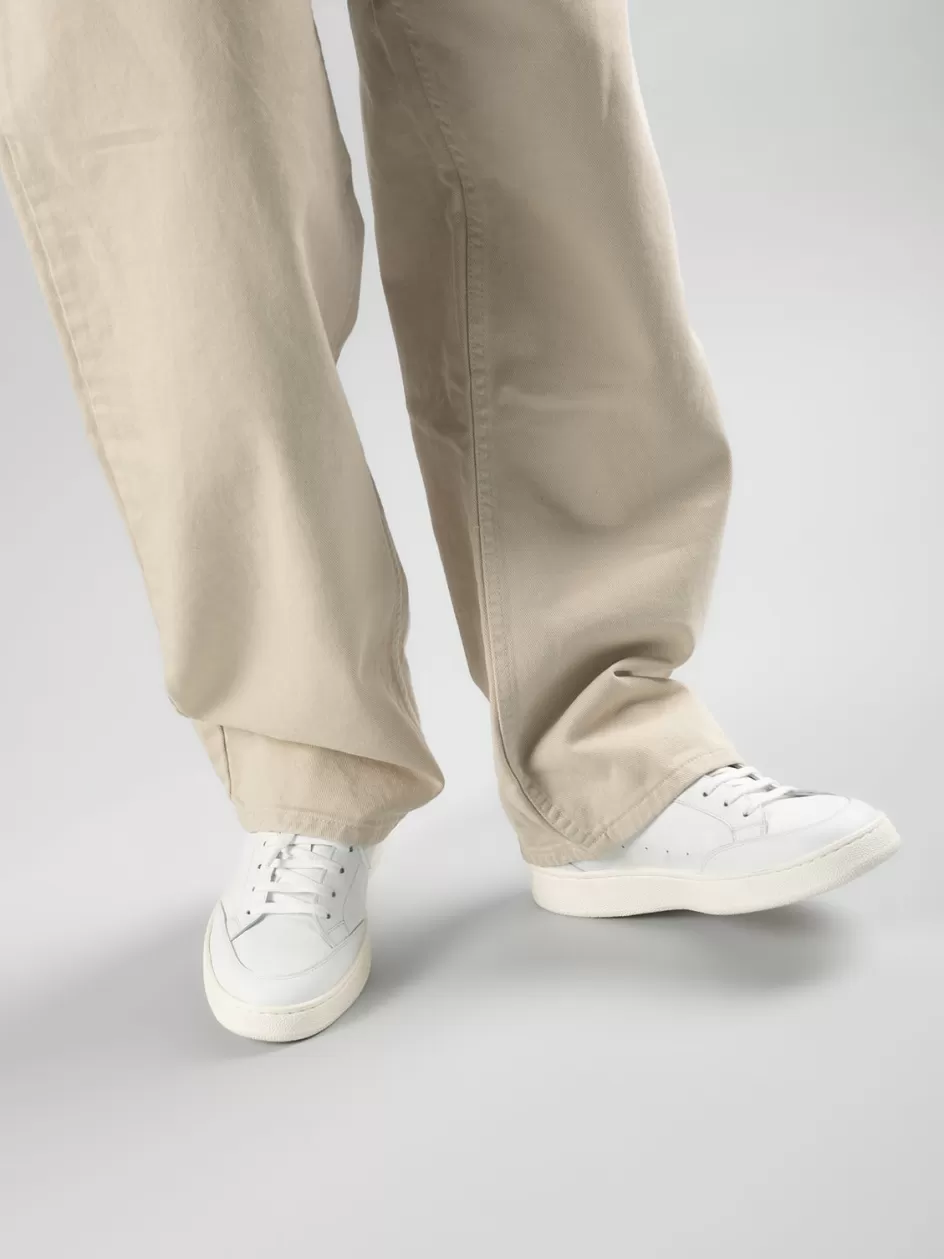 mower_007__white_leather_sneakers_100418.webp Officine Creative Sneakers>MOWER 007 - White Leather Sneakers WHITE/TAUPE