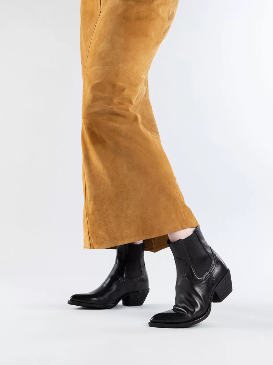 wanda_dd_102__black_leather_chelsea_boots_103859.webp Officine Creative Icons | Boots & Booties>WANDA DD 102 - Leather Chelsea Boots BLACK